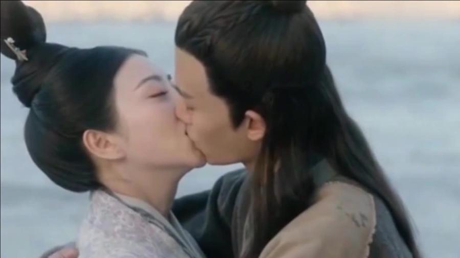 眼镜妞之奇幻冒险